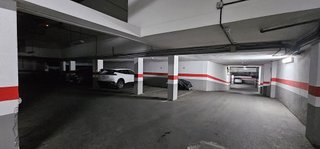 Garaje en venta en Bola de Oro - Serrallo en Granada