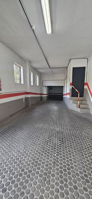 Garaje en venta en Bola de Oro - Serrallo en Granada
