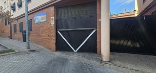 Garaje en venta en Bola de Oro - Serrallo en Granada