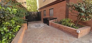 Garaje en venta en Bola de Oro - Serrallo en Granada
