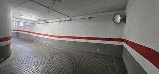 Garaje en venta en Bola de Oro - Serrallo en Granada