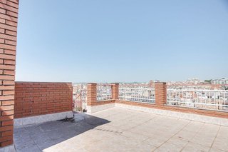 Piso en venta en Les Planes en Hospitalet de Llobregat, L´