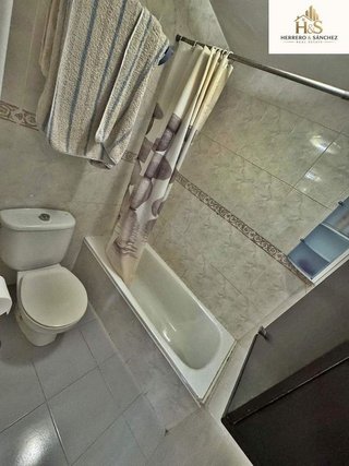 Ático en venta en Carolinas Altas en Alicante
