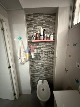 Piso en venta en Parque Victoria Eugenia en Málaga
