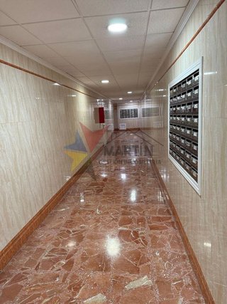 Piso en venta en Parque Victoria Eugenia en Málaga