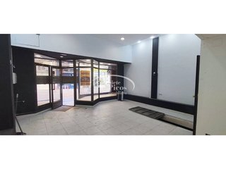 Local comercial en alquiler en Centro en Segovia