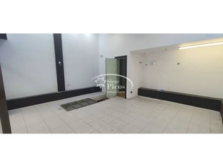 Local comercial en alquiler en Centro en Segovia