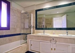 Piso en alquiler en Los Monteros - Bahía de Marbella en Marbella