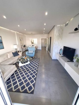 Piso en venta en Los Naranjos - Las Brisas en Marbella