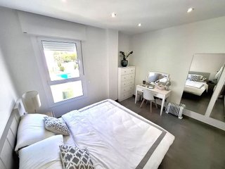 Piso en venta en Los Naranjos - Las Brisas en Marbella
