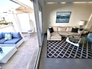Piso en venta en Los Naranjos - Las Brisas en Marbella