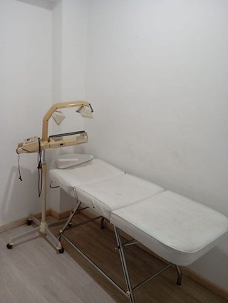 Local comercial en alquiler en Recatelo - O Carme en Lugo