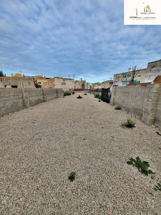 Terreno en venta en San Agustín en Alicante