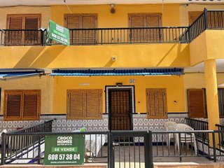 Casa adosada en venta en Torrelamata - La Mata en Torrevieja