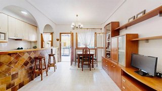Casa adosada en venta en Torrelamata - La Mata en Torrevieja