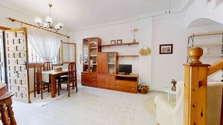 Casa adosada en venta en Torrelamata - La Mata en Torrevieja