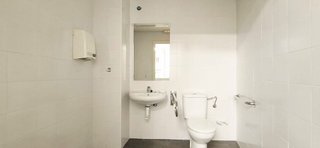Local comercial en venta en Centro Bº Doscientas en Azuqueca de Henares