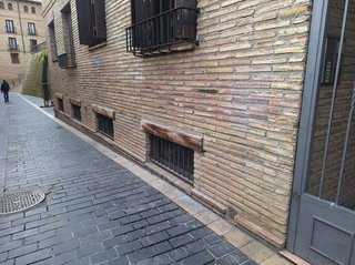 Local comercial en venta en Casco Antiguo en Huesca