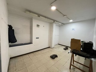 Local comercial en venta en Casagemes - Canyadó en Badalona