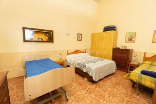 Local comercial en venta en Zona Piscinas en Burriana