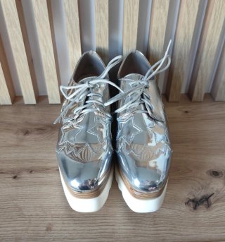 Zapatos Plateados con Plataforma H&D Talla 36