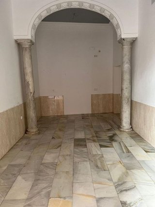 Local comercial en alquiler en Museo en Sevilla