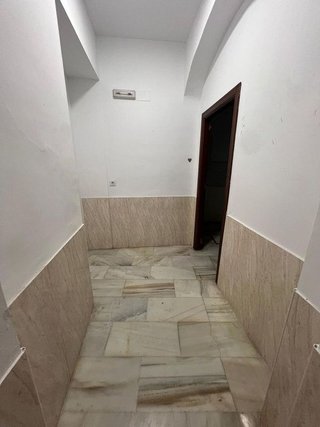 Local comercial en alquiler en Museo en Sevilla