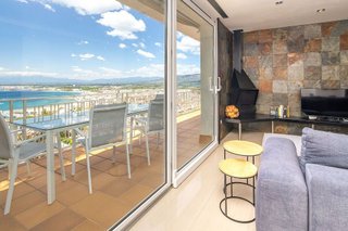 Piso en venta en Port Esportiu - Puig Rom - Canyelles en Roses