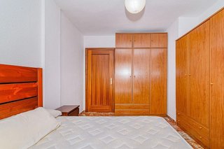Piso en venta en Pajaritos - Plaza de Toros en Granada