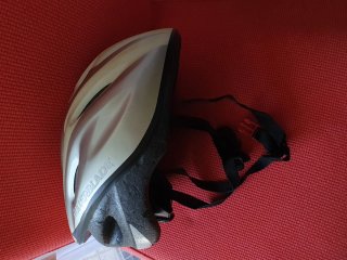 Casco infantil