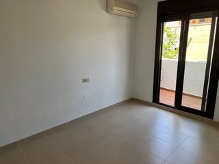 Piso en alquiler en Nueva Andalucía centro en Marbella