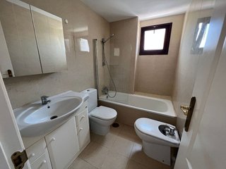 Piso en alquiler en Nueva Andalucía centro en Marbella
