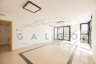 Piso en alquiler en Ciutat de les Arts i les Ciències en Valencia