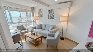 Piso en venta en Puerto Marina en Benalmádena