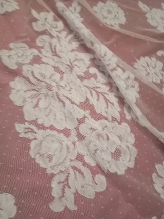 Mantel  de altar de encaje Alençon blanco