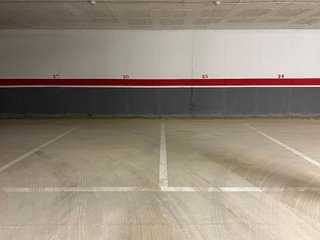 Garaje en alquiler en Eixample Sud – Migdia en Girona