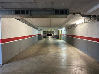 Garaje en alquiler en Eixample Sud – Migdia en Girona