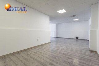Local comercial en venta en Maracena