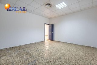 Local comercial en venta en Maracena