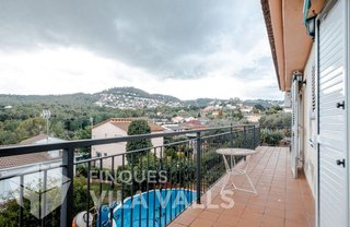 Chalet en venta en Urbanitzacions en Bigues i Riells