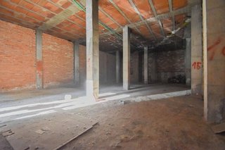 Local comercial en venta en Maracena