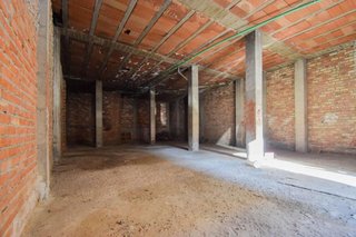 Local comercial en venta en Maracena