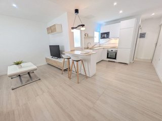 Piso en alquiler en Santa Catalina - Canteras en Palmas de Gran Canaria(Las)