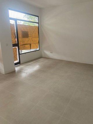 Local comercial en alquiler en San José - Varela en Cádiz