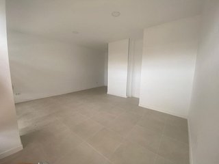 Local comercial en alquiler en San José - Varela en Cádiz