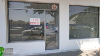 Local comercial en alquiler en San José - Varela en Cádiz