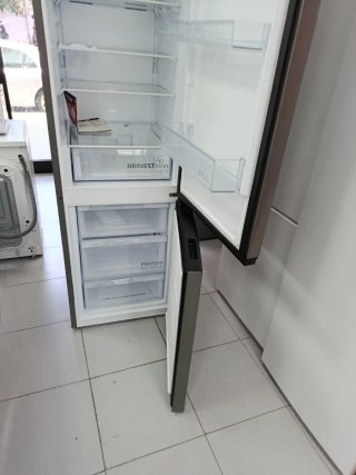 Nevera Beko gris Nueva Con Tara 1 Años de Garantía