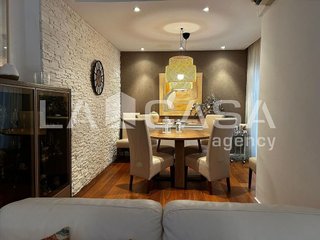 Chalet en venta en Montequinto en Dos Hermanas