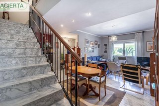 Casa adosada en venta en Bola de Oro - Serrallo en Granada