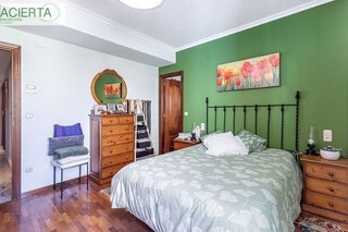 Casa adosada en venta en Bola de Oro - Serrallo en Granada